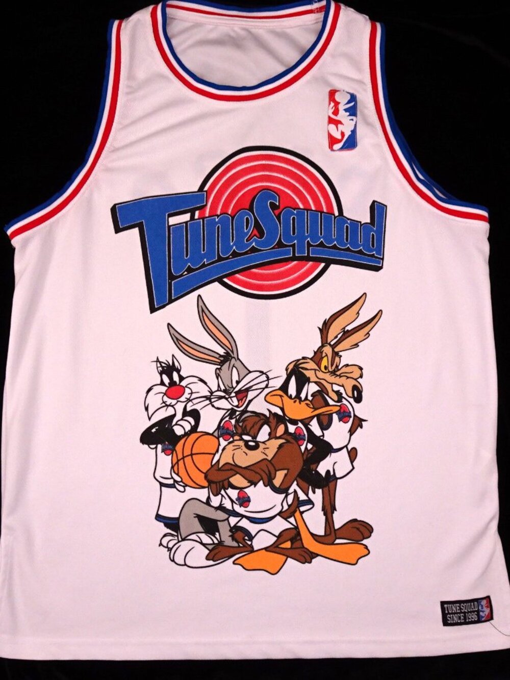 Modern Tune Squad Basketball Jersey Medium Bugs Bunny Space Jam Looney Tunes